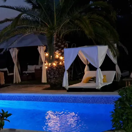 El Canto Del Agua 펜션 말파르티다데플라센시아