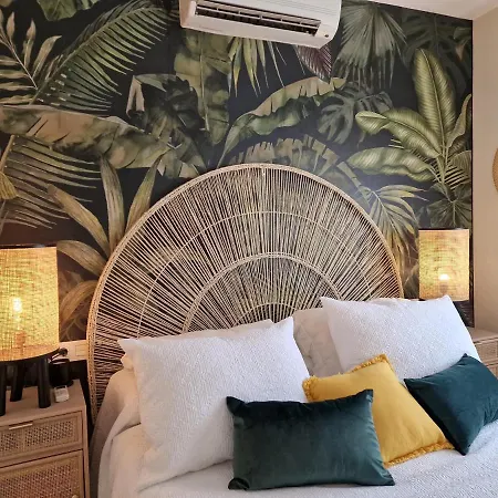 펜션 El Canto Del Agua 말파르티다데플라센시아